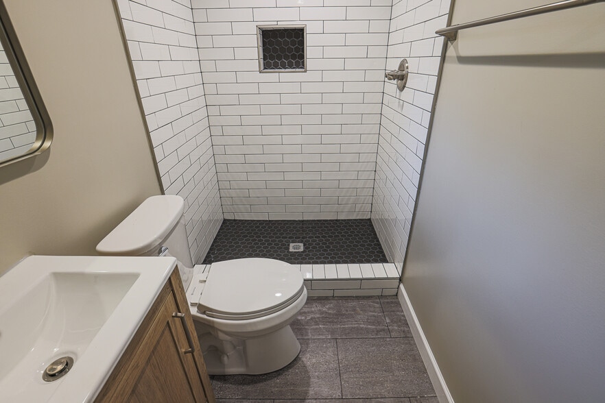 Building Photo - 2454 Terra Firma Rd