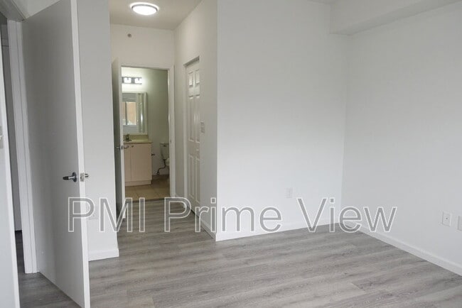 Building Photo - 11040 SW 196th St