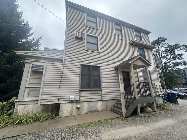 Building Photo - 1332 Geddes Ave