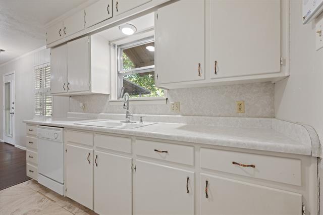 Building Photo - 808 Thompson Dr