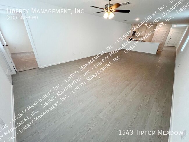 Building Photo - 1543 Tiptop Mdw