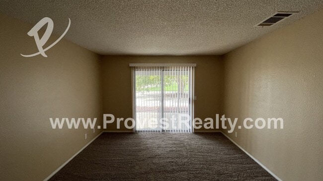 Building Photo - 3 Bed, 2 Bath Helendale Home!!!
