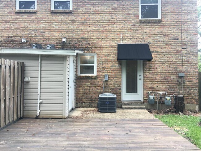 Building Photo - 4355 Stein St
