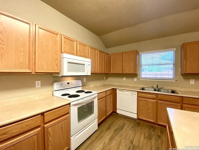 Building Photo - 12647 Point Summit