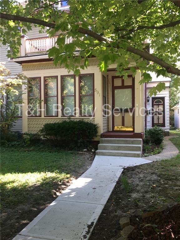 589 Woodruff Place Middle Dr 589 Woodruff Place Middle Dr