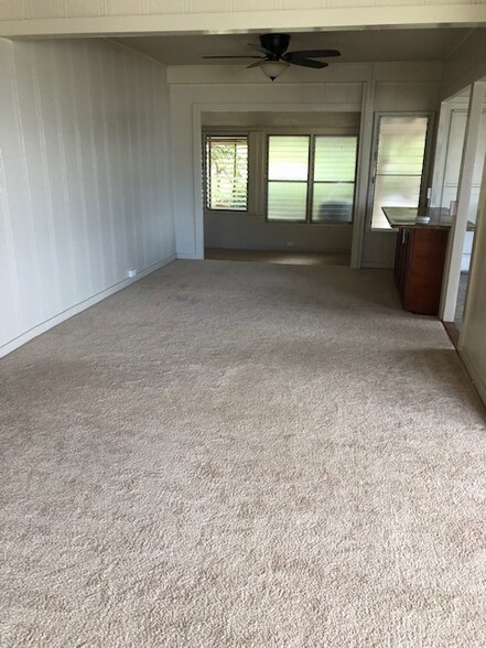 Building Photo - 5141 Keikilani Cir