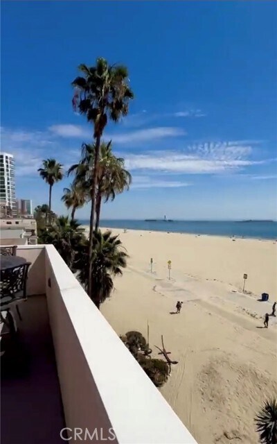 Building Photo - 1174 E Ocean Blvd