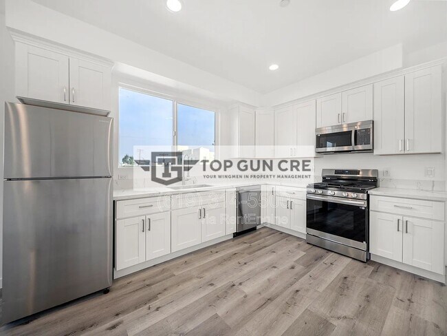 Building Photo - 3779 32nd St