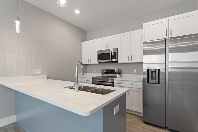 Building Photo - Deposit-Free! Modern, energy efficient hom...