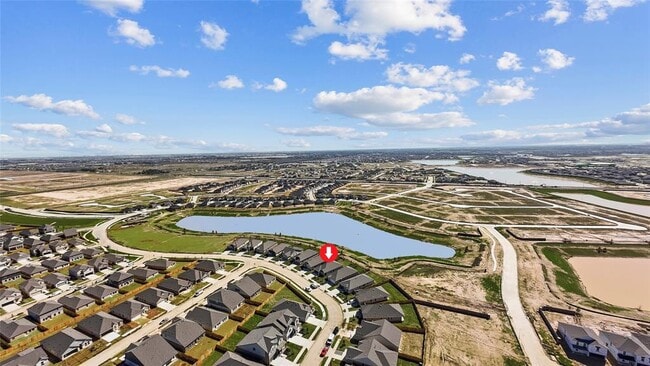 Building Photo - 27531 Sunterra Village Dr