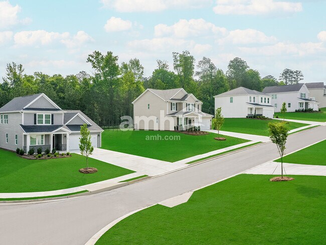 Building Photo - 216 Willow Ln