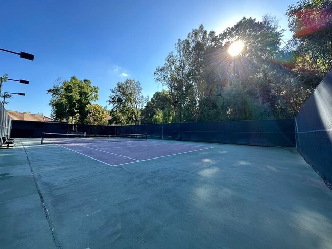 Building Photo - 2 BEDROOM HOME FOR LEASING IN Diamond Bar