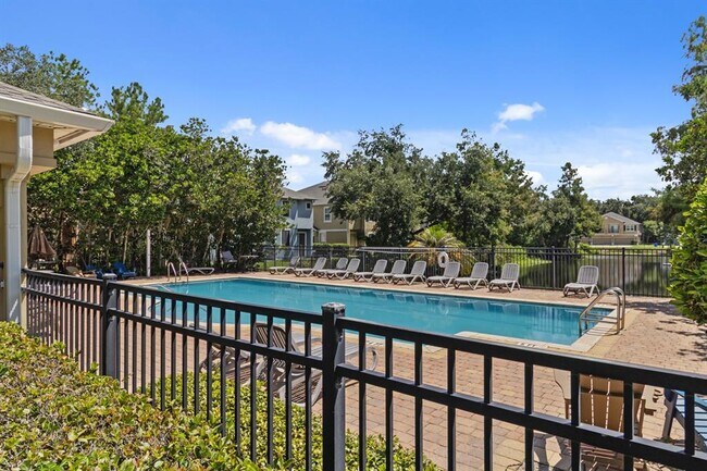 Building Photo - 3520 San Jacinto Cir
