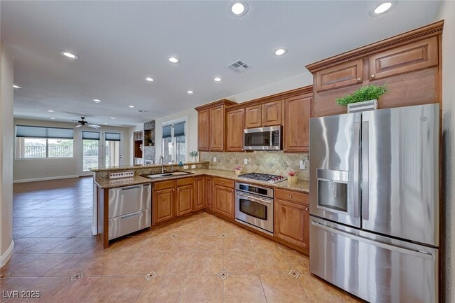 Building Photo - 1238 Calcione Dr