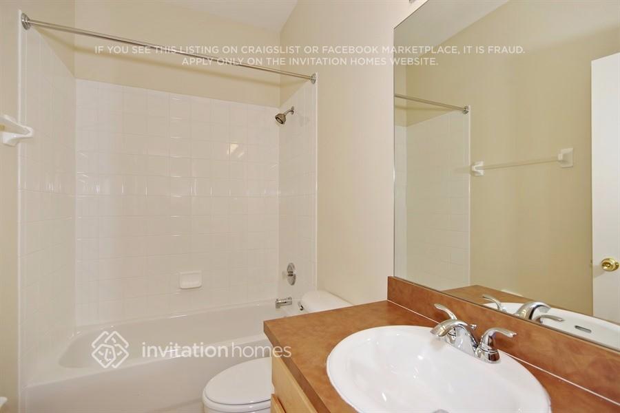 Building Photo - 569 Azalea Bloom Dr