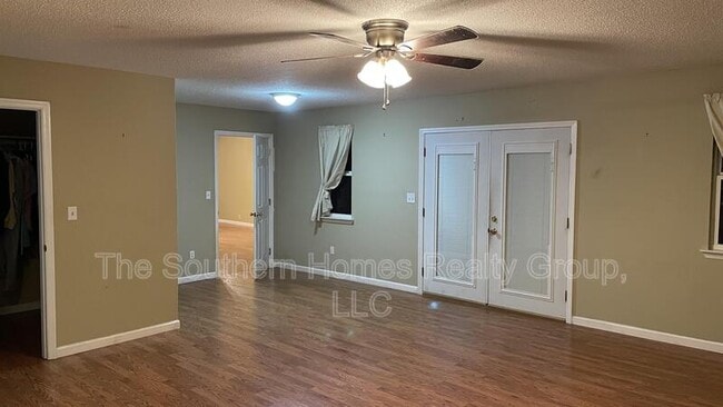 Building Photo - 528 County Rd 119