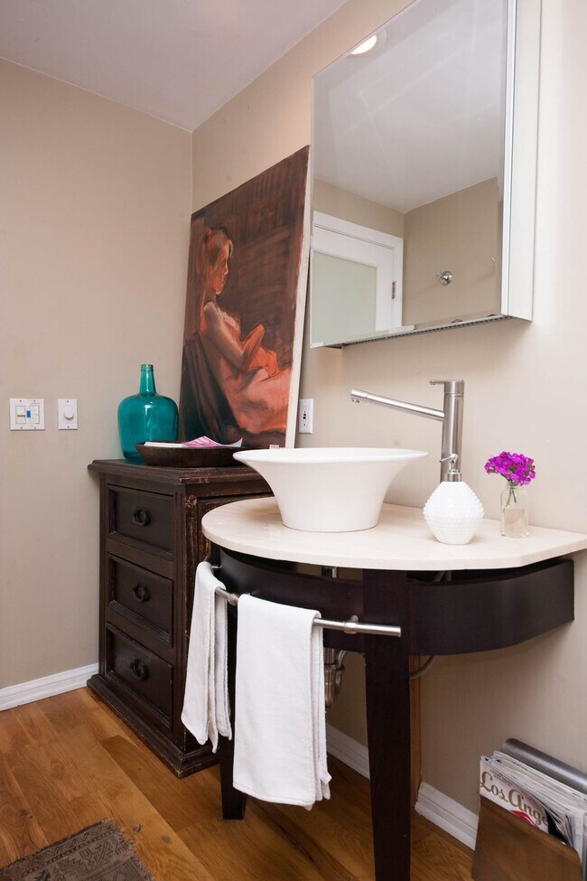 UPSTAIRS BATHROOM - 8101 Gould Ave