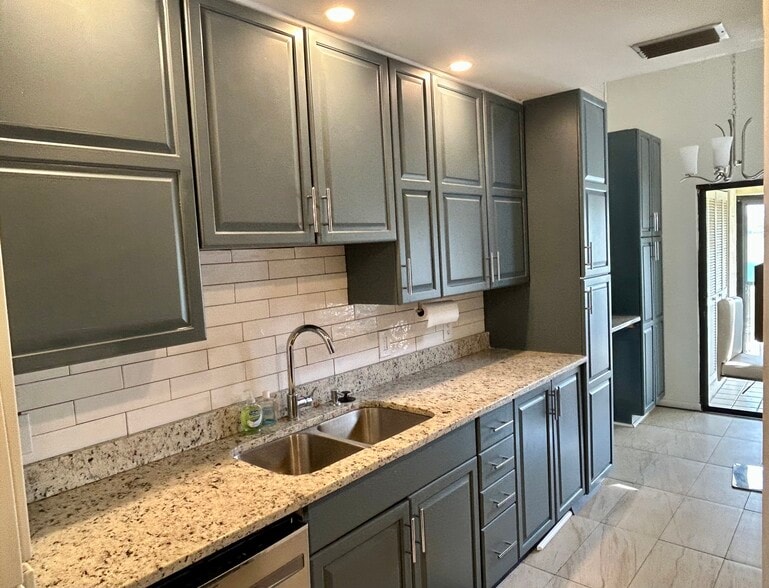 All new kitchen - 17280 Eagle Trce