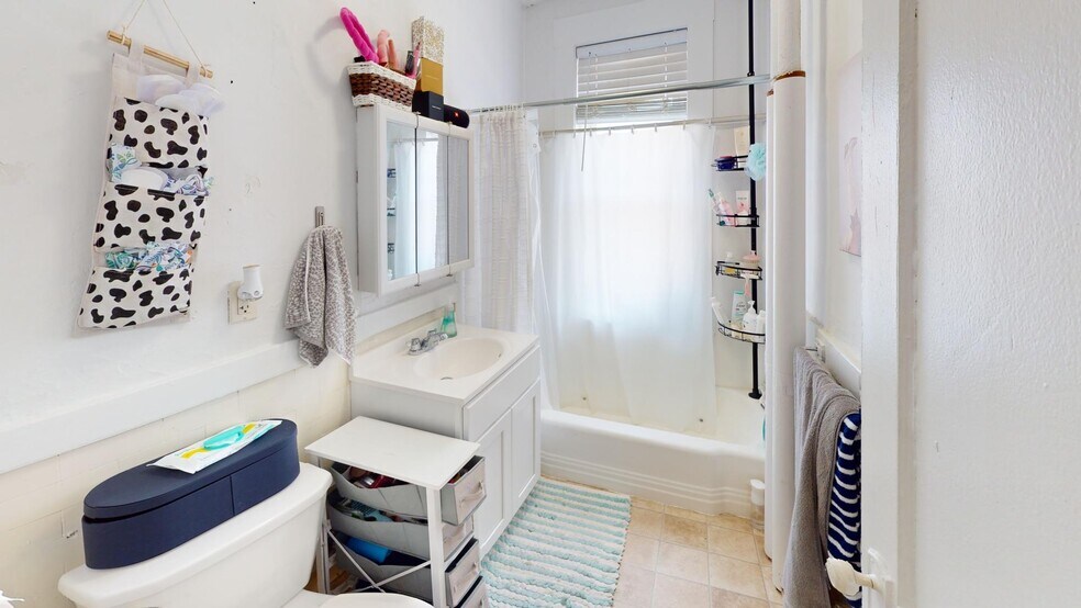 Building Photo - 1175 Boylston St