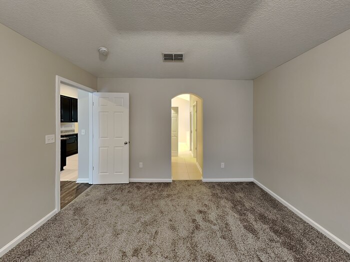 Building Photo - 83245 Purple Martin Dr