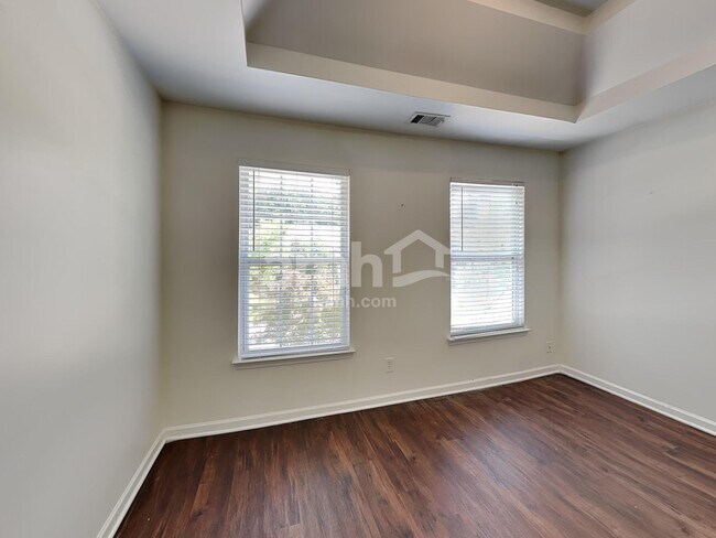 Building Photo - 3162 Berthas Overlook