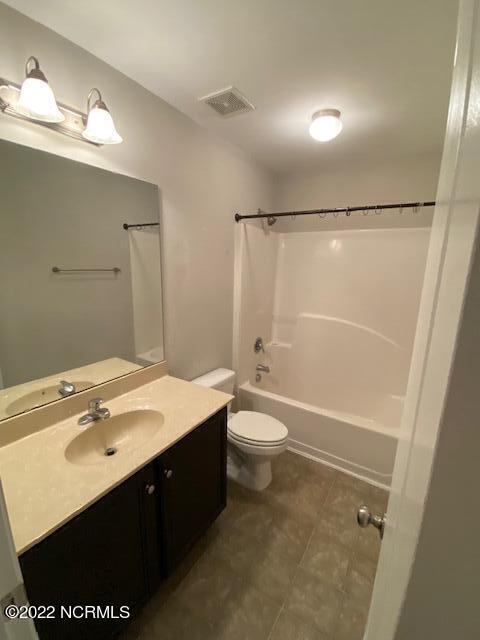 Building Photo - 105 Katrina St