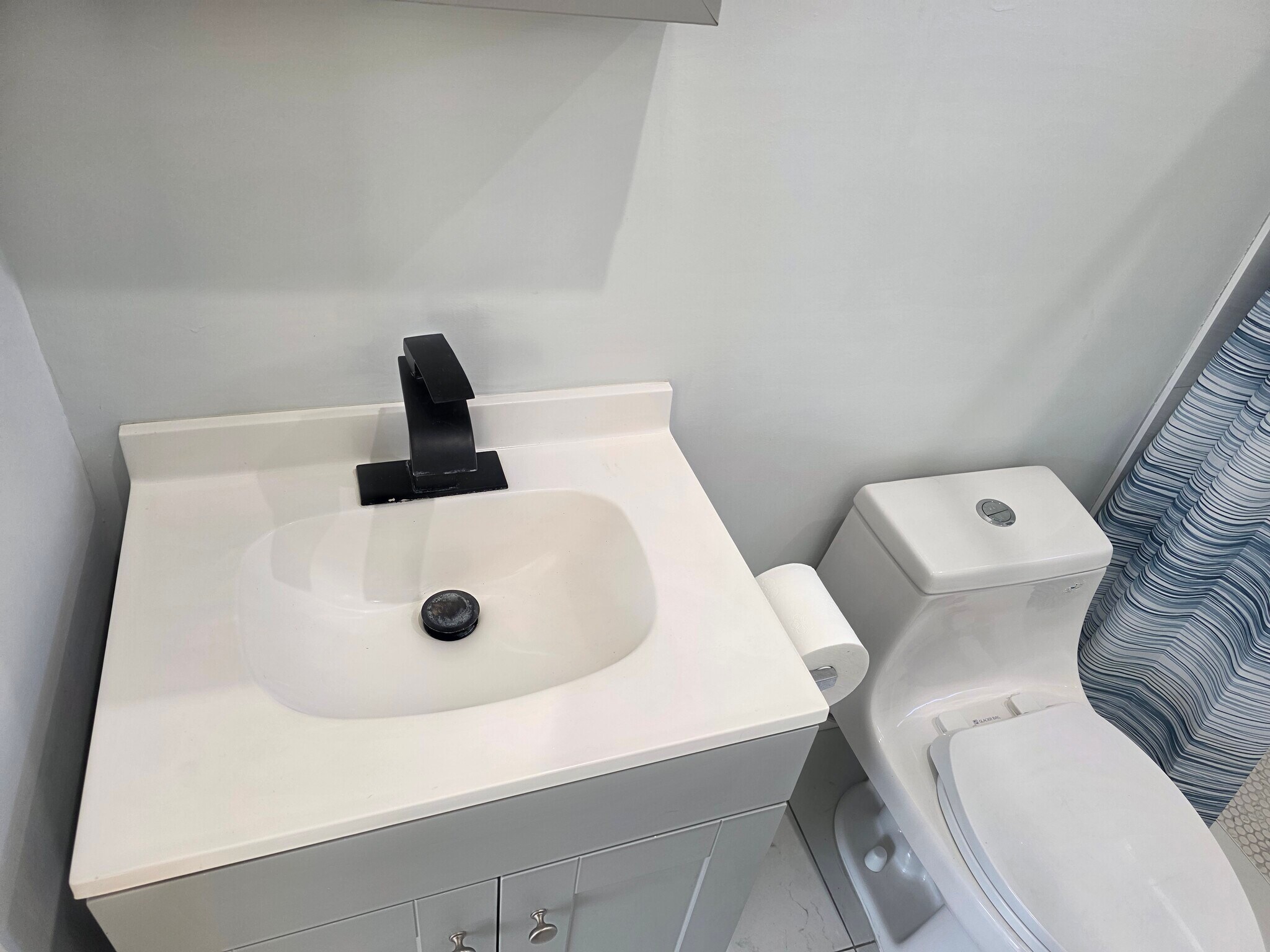 Building Photo - 247 W Sepulveda St