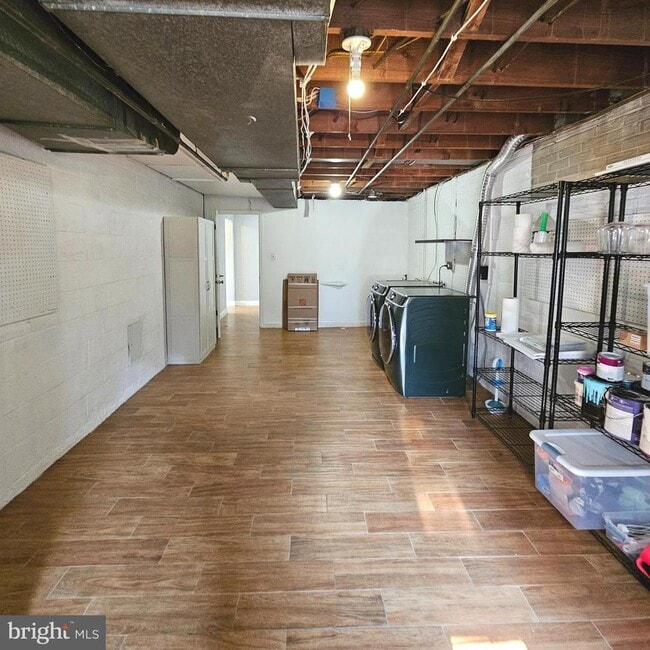 Building Photo - 7204 Camp Alger Ave