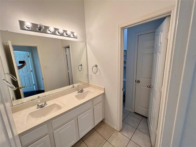 Building Photo - 5504 Eagle River Dr