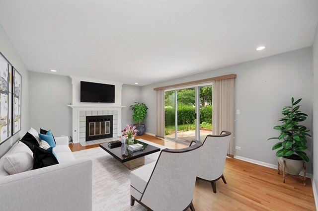 Building Photo - 1270 S Paddock Dr