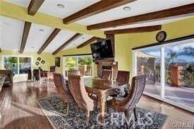 Building Photo - 2440 Los Alisos Dr