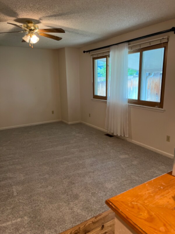 Building Photo - 4175 E 130th Pl