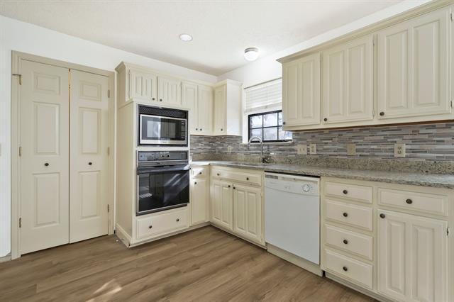 Building Photo - 1413 Cumberland Trail