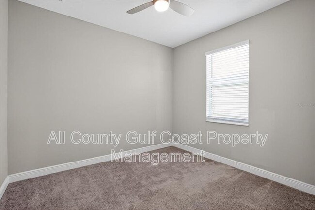 Building Photo - 8132 Tea Olive Ter