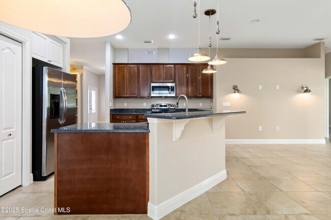 Building Photo - 3140 Constellation Dr