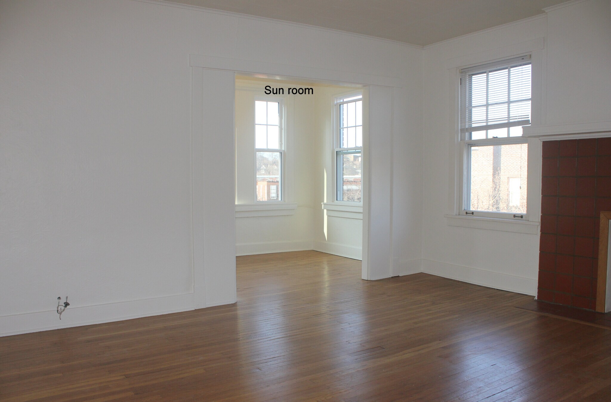 LR - 5840 Alderson St