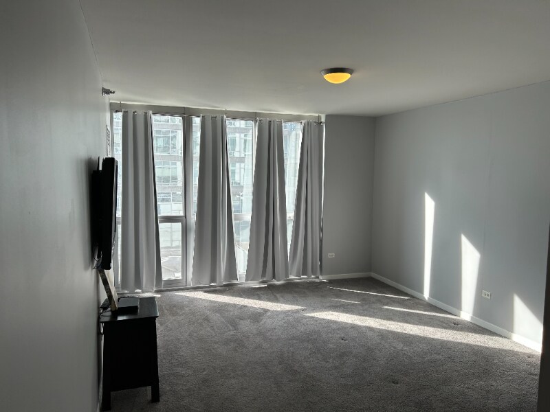 Building Photo - 200 W Grand Ave