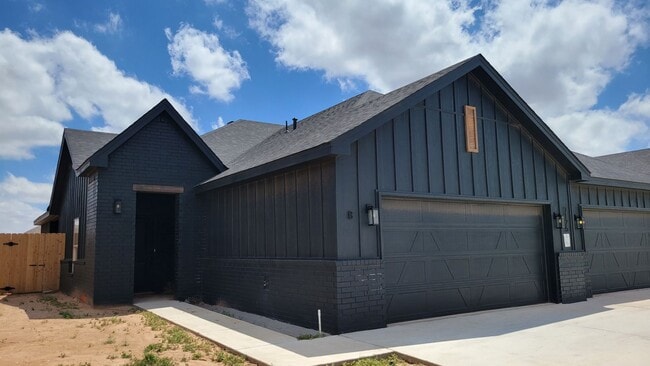 Building Photo - 7125 22nd Pl