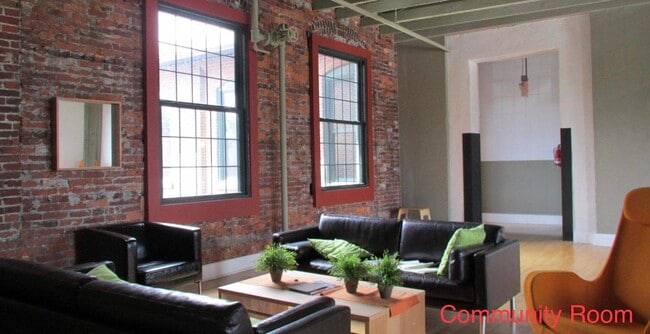 Community Room - 200 Lincoln Ave
