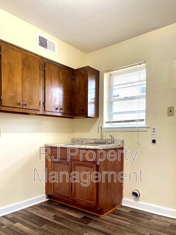 Building Photo - 3678 Neely Rd