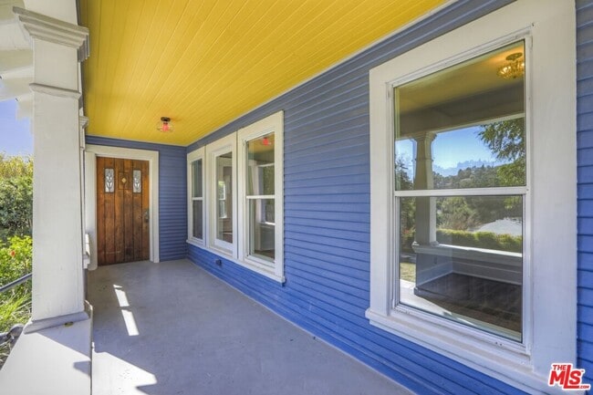 Building Photo - 4933 Glacier Dr