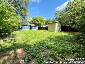 Building Photo - 230 S San Gabriel Ave