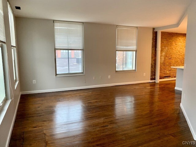 Building Photo - 309 S Franklin St