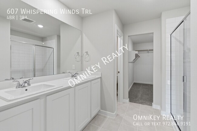 Building Photo - 607 Whispering Winds Trl