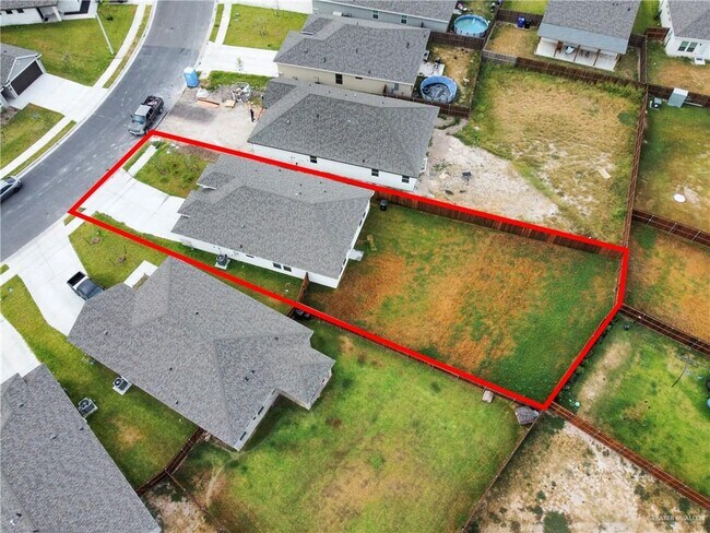 Building Photo - 8313 N 34th Ln