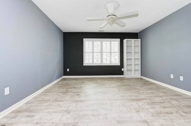 Building Photo - 113 Lighthouse Ln