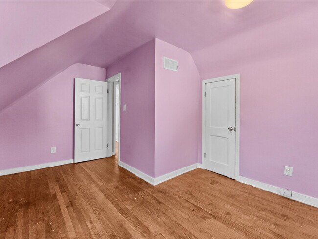 Building Photo - 7602 Woodman Rd