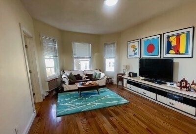 Building Photo - 207 Princeton St