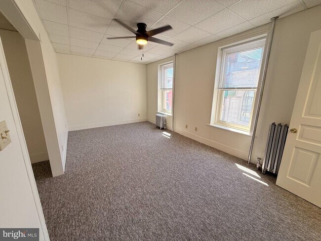 Building Photo - 49 S Fourth St