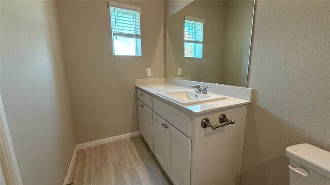 Building Photo - 3025 Pecan Farm Ln